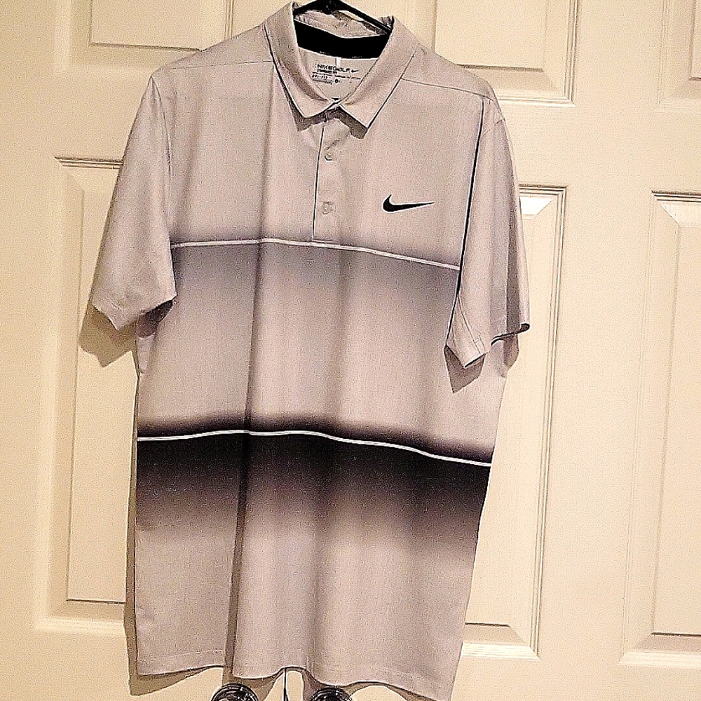 NIKE -NWT  Mens Dri-FIT -  Golf Top Golf - Large - Picture 2 of 6